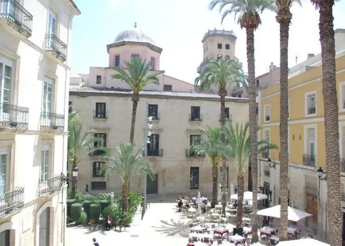 Apartamentos Tito San Agustin